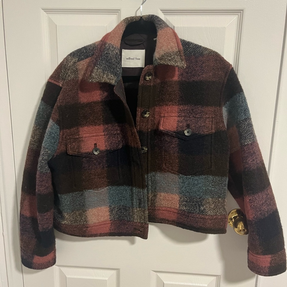 Aritzia Wilfred Free Ganna cropped wool jacket